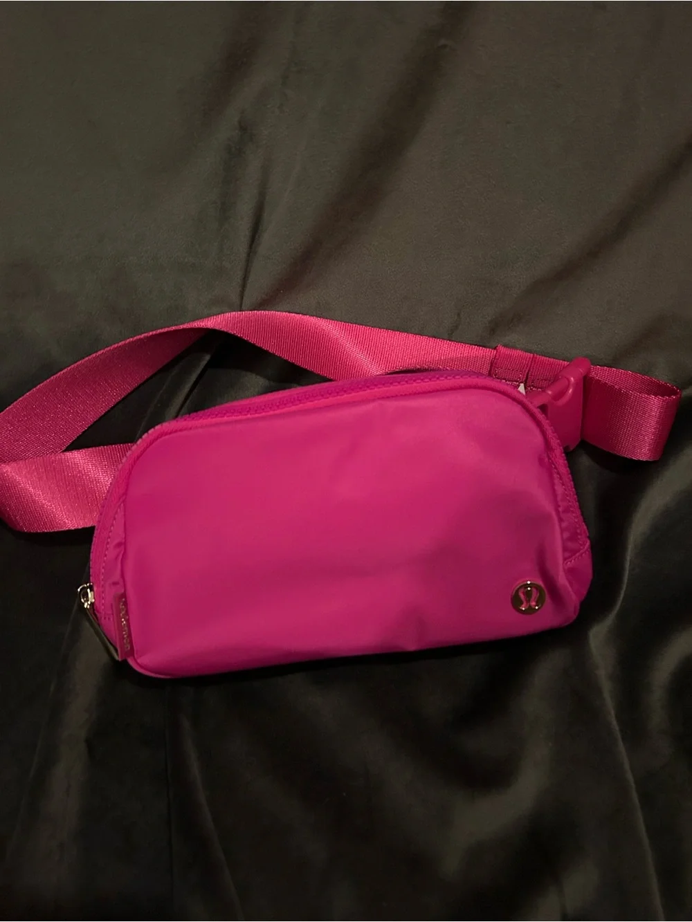 NWT lululemon Everywhere Belt Bag 1L - Sonic Pink Crossbody Waist Pack